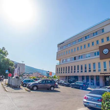 Aqua Vista موستار